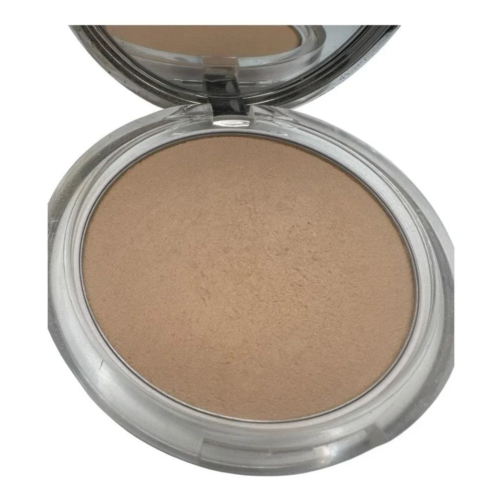 Clinique - Stay-Matte Powder (03 Stay Beige, 0.27 oz) - Oil-Free Makeup